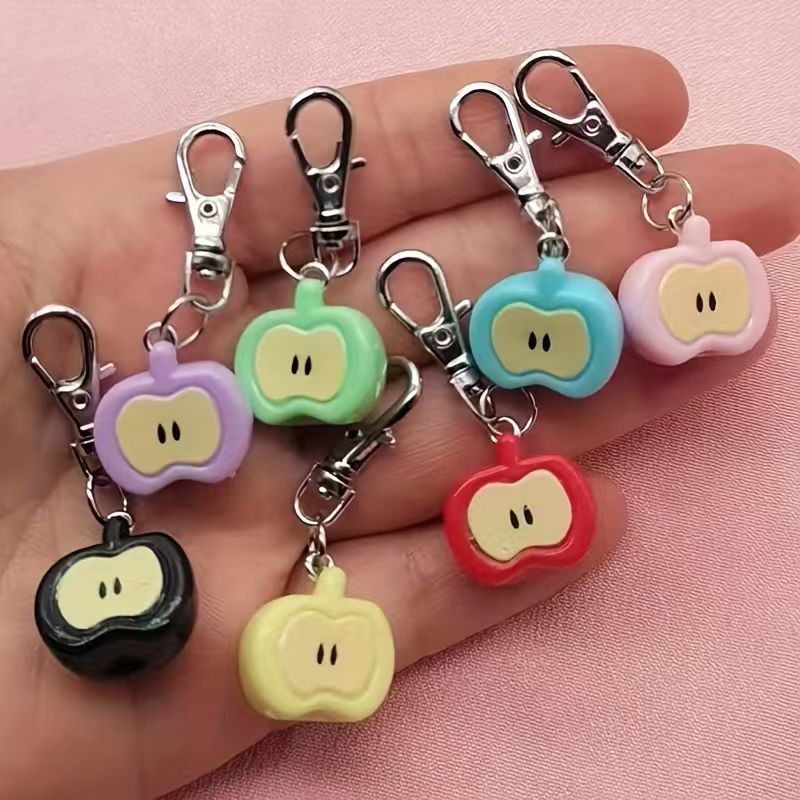 7 buah gantungan kunci resin b - Gaming Accessories Gifts ulasan dan harga